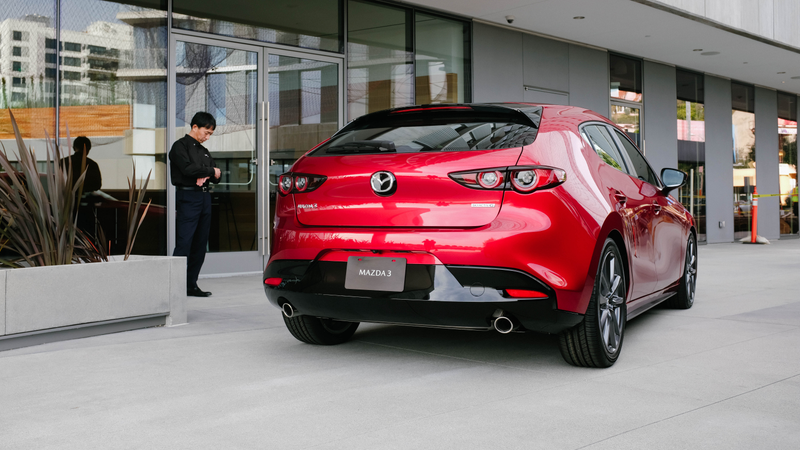 Illustration for article titled The 2019 Mazda 3 Will Start at $21,000. What Do You Want To Know About It?